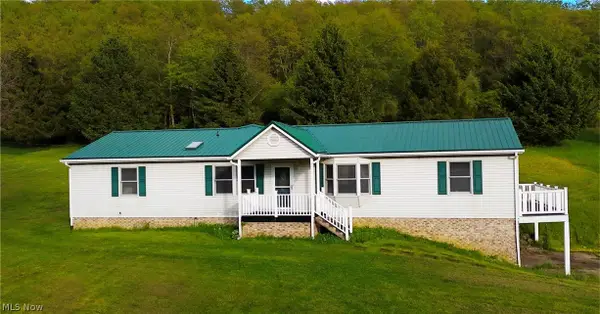 6878 Veterans Boulevard, Chester, WV 26034