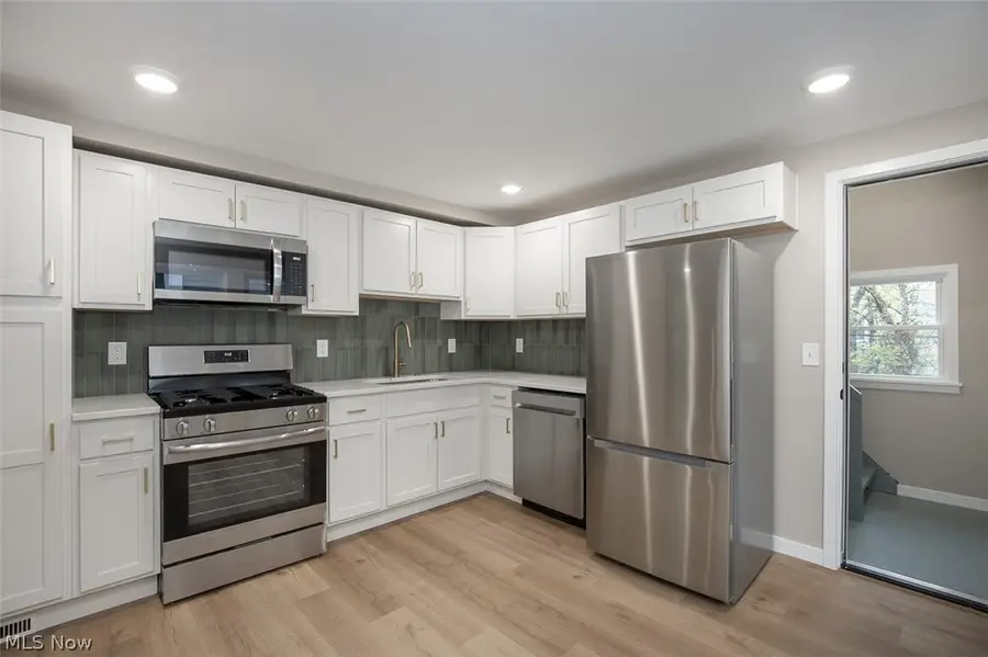1605 Winchester Avenue, Lakewood, OH 44107 - #2