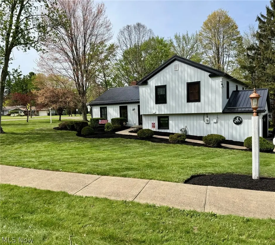 8093 South Park, Garrettsville, OH 44231 - #1