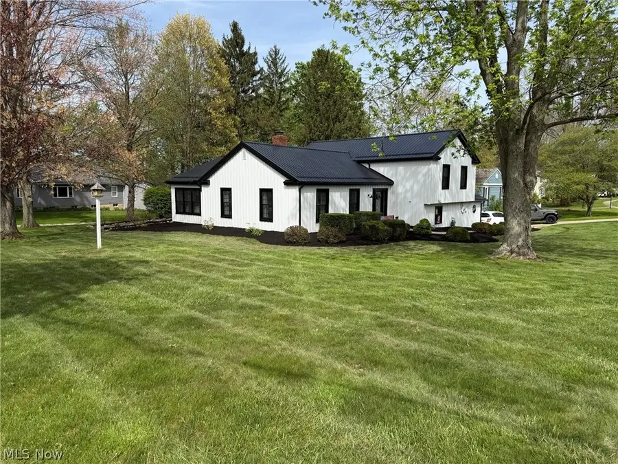 8093 South Park, Garrettsville, OH 44231 - #3
