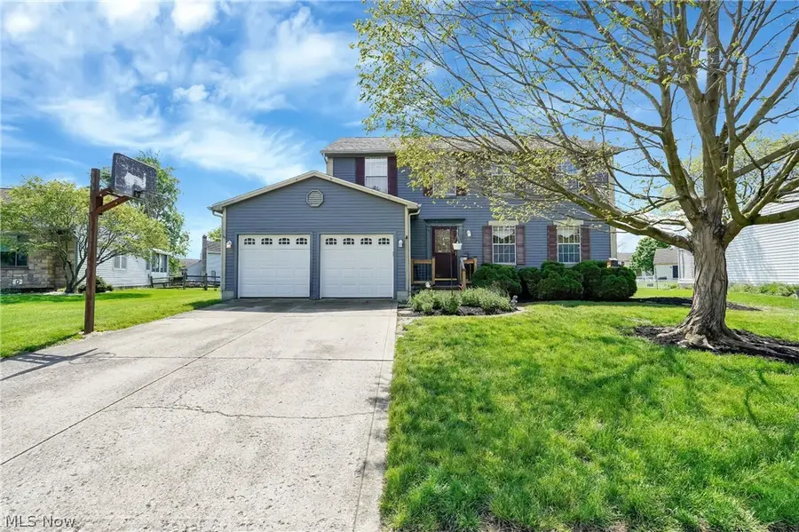 527 Warwick Lane, Pickerington, OH 43147 - #2