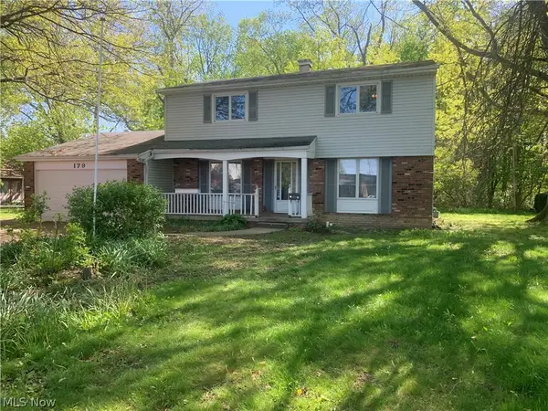 179 Ashwood Drive, Avon Lake, OH 44012