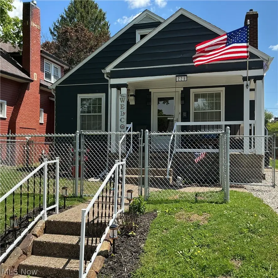 228 Florence Avenue, Zanesville, OH 43701 - #1