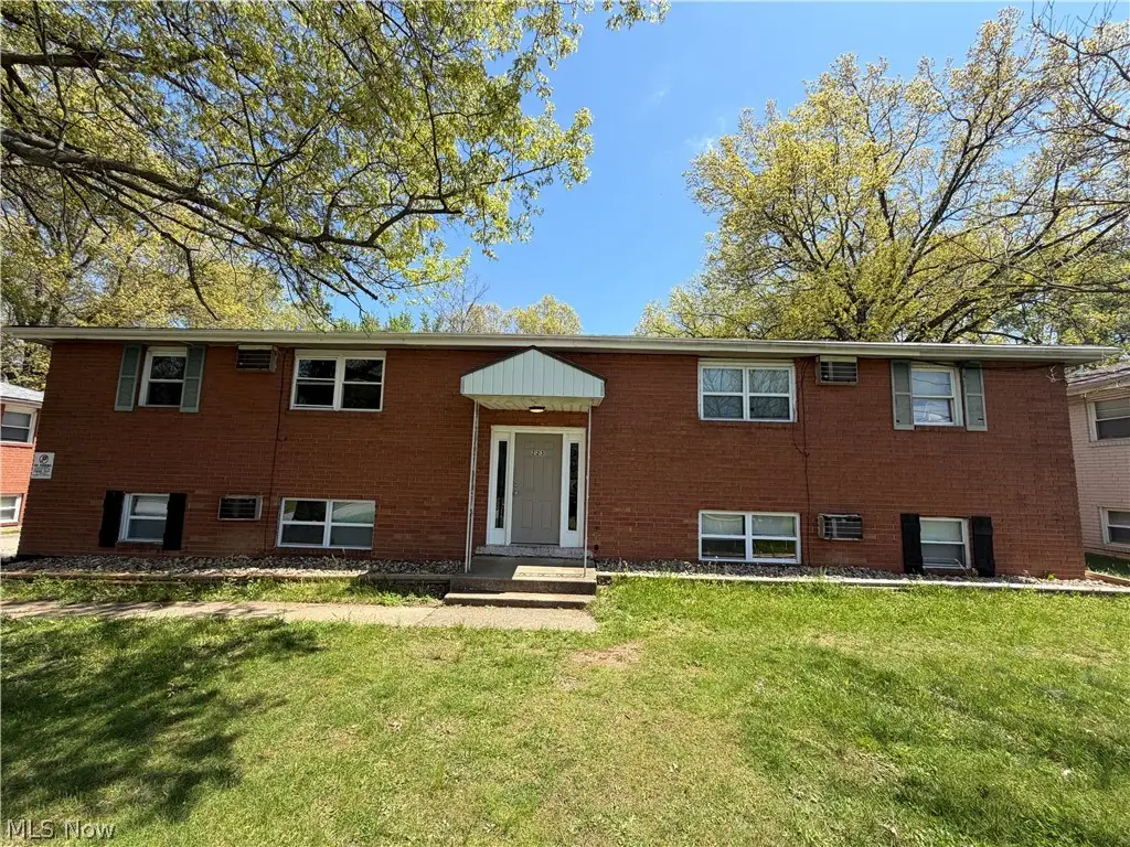 223 Kendall Avenue, Campbell, OH 44405 - #1