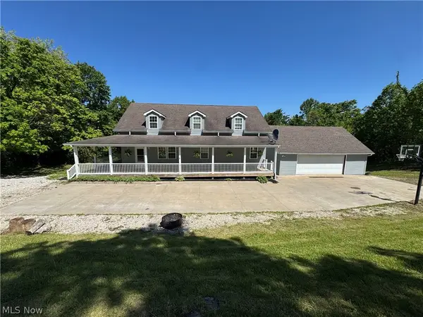445 Calder Ridge Road, Belpre, OH 45714