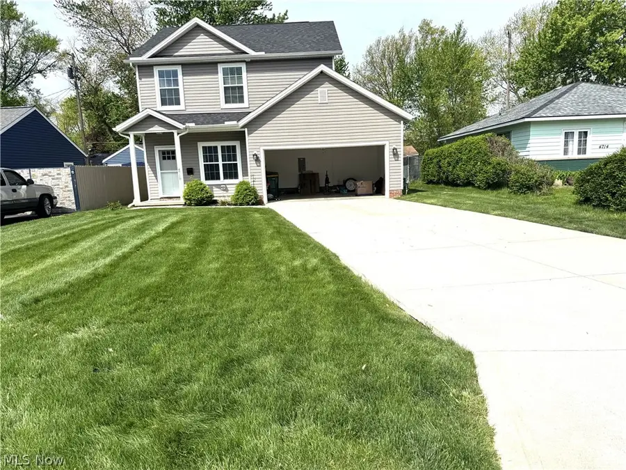 4718 Belle Meadow Road, Mentor On The Lake, OH 44060 - #2