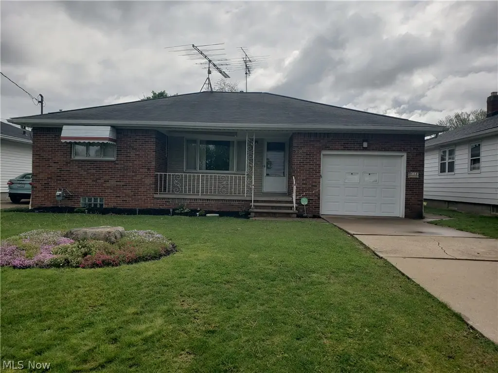 3105 Washington Avenue, Lorain, OH 44052 - #1