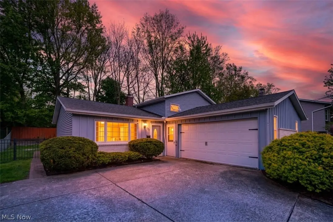 176 Pinewood Drive, Elyria, OH 44035 - #1
