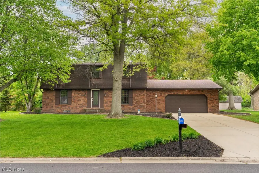5787 Eastview Street, Louisville, OH 44641 - #2