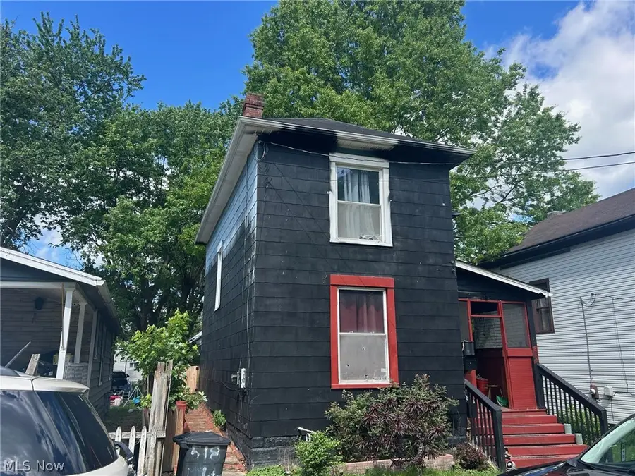 215 Columbia Street, Zanesville, OH 43701 - #3