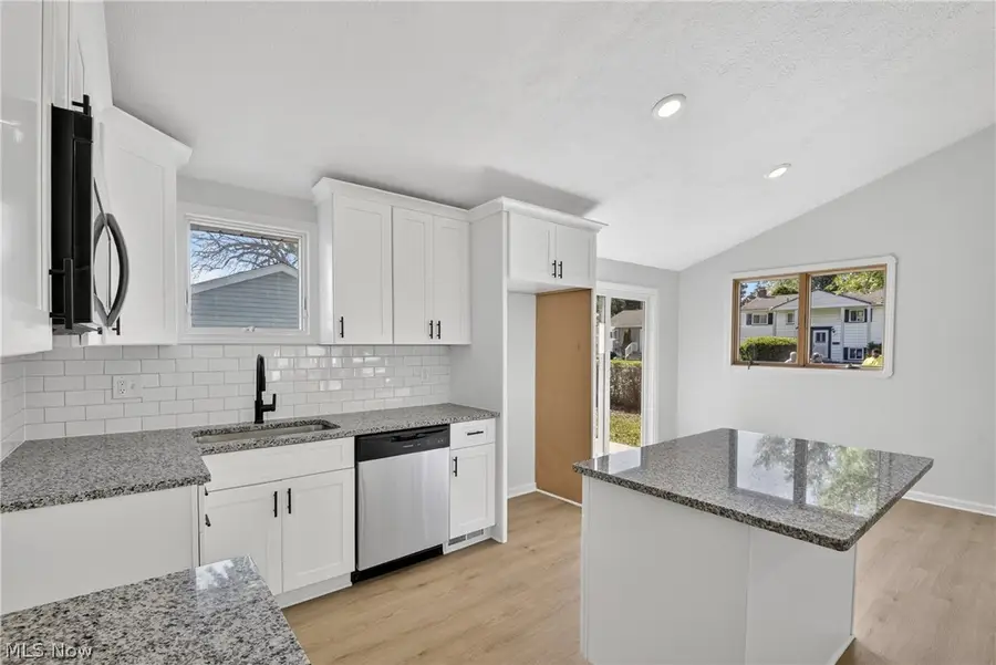 6525 Sandfield Drive, Brook Park, OH 44142 - #2