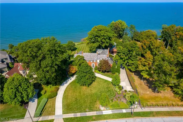 20664 Beach Cliff Boulevard, Rocky River, OH 44116