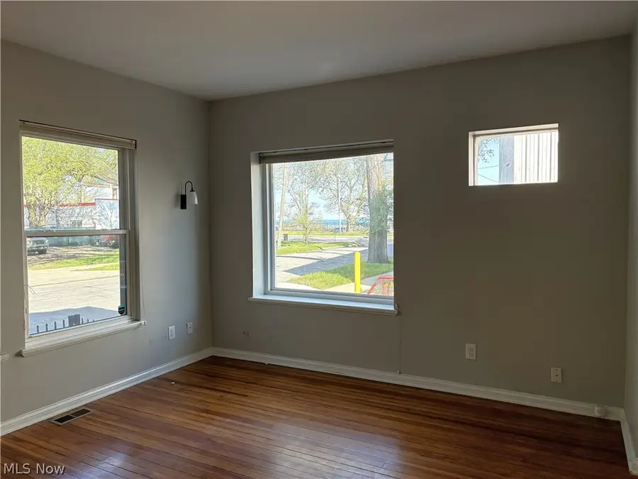 1429 W 38th Street, Cleveland, OH 44113 - #3