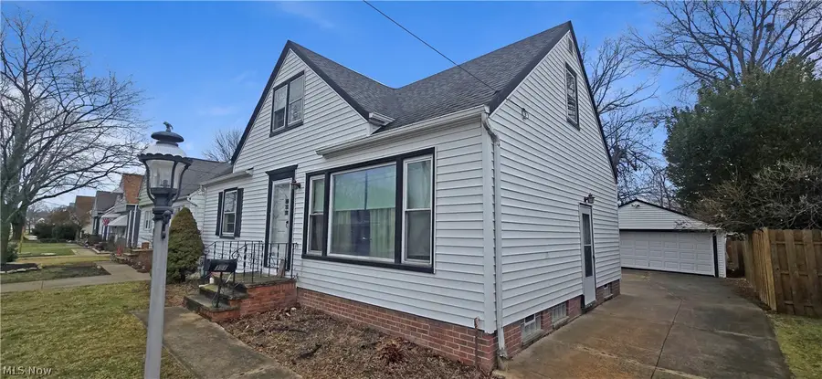 351 Clarmont Road, Willowick, OH 44095 - #2