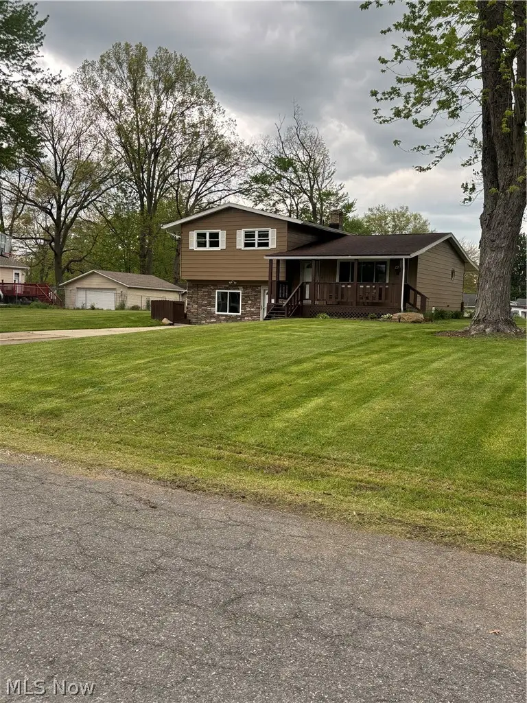 3532 Gary Drive, Mogadore, OH 44260 - #2