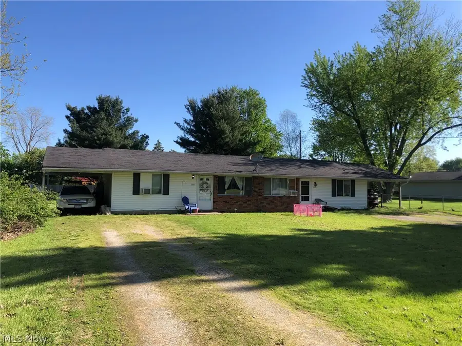 5333 Charm Sw Street, Canton, OH 44706 - #2