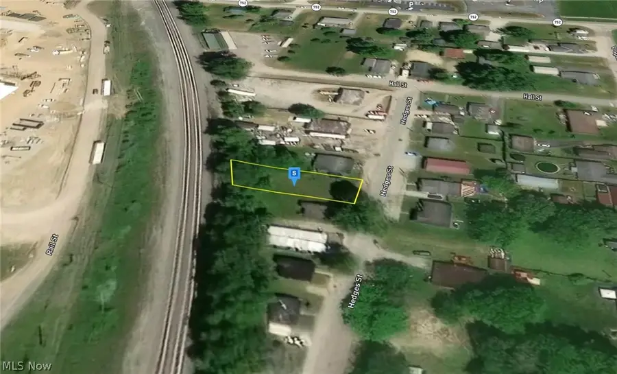 441 Hedges Street, Ashville, OH 43103 - #3