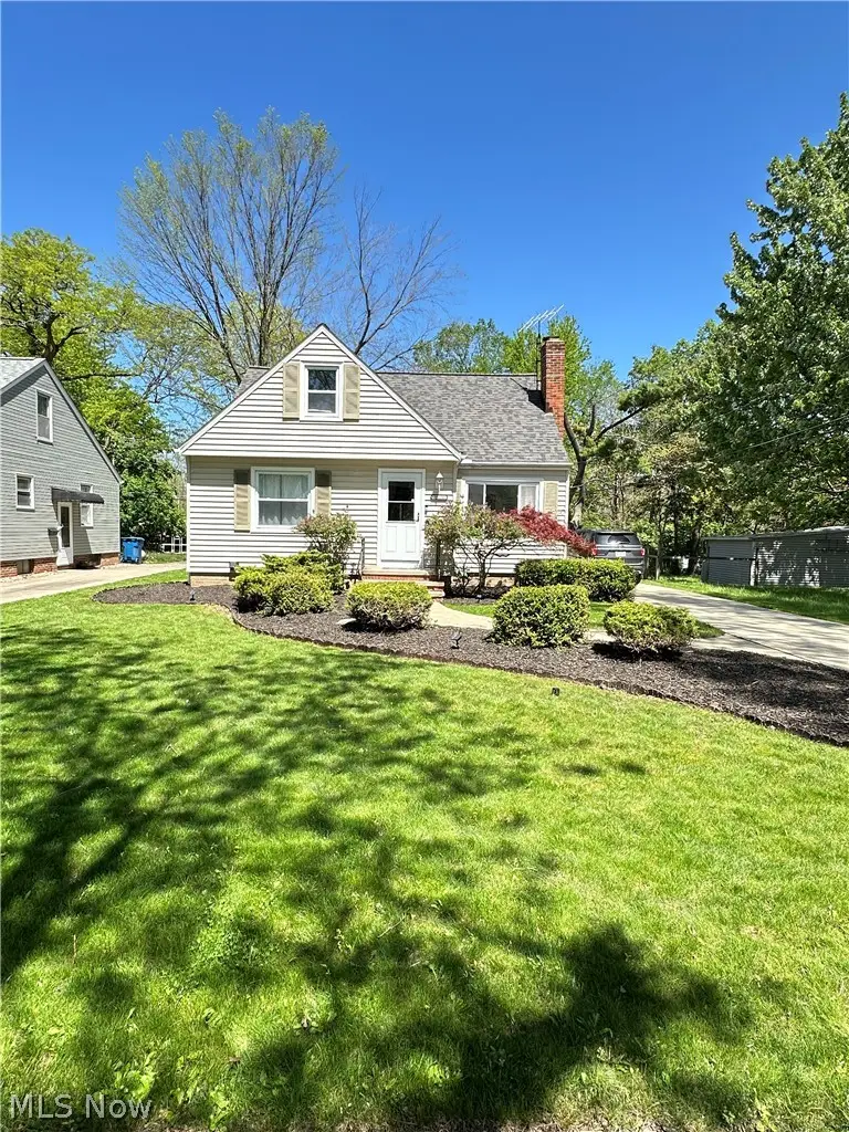 10124 Keswick Drive, Parma Heights, OH 44130 - #2
