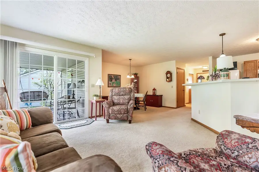 3474 Dauphin Ne Drive, Canton, OH 44721 - #3