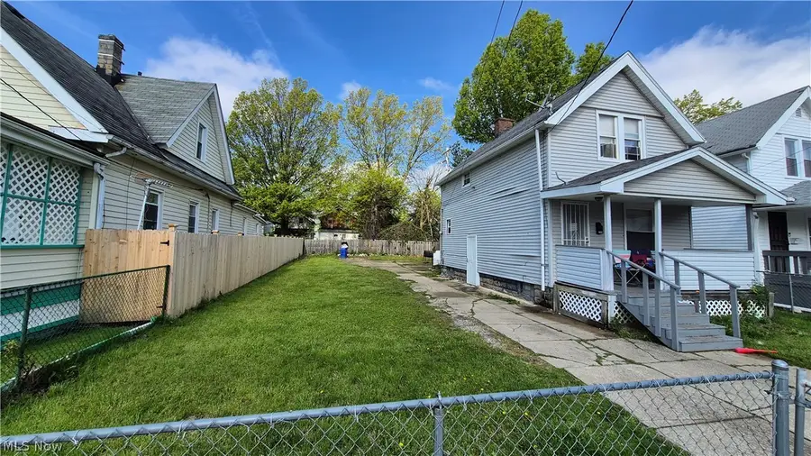 2048 W 105th Street, Cleveland, OH 44102 - #3