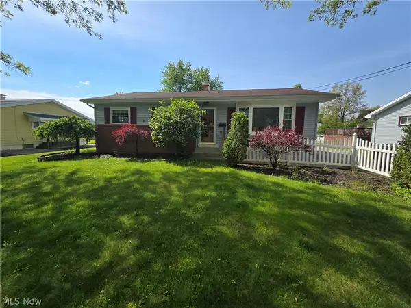 3923 Lake Road, Youngstown, OH 44511