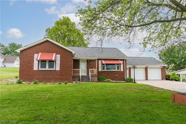 818 Canton Nw Road, Carrollton, OH 44615