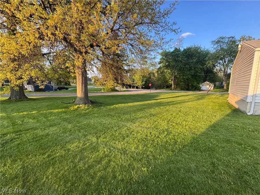 449 Creed Street, Struthers, OH 44471 - #3