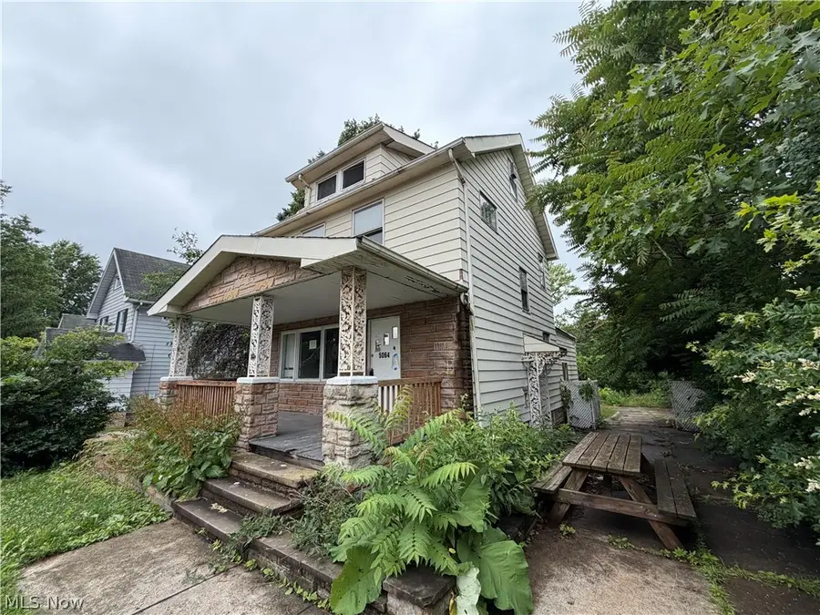 5064 E 88th Street, Garfield Heights, OH 44125 - #2