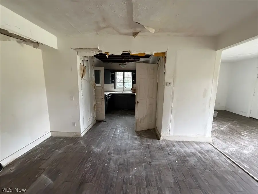 5064 E 88th Street, Garfield Heights, OH 44125 - #3