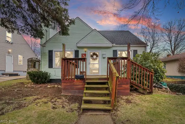 1865 9th Sw Street, Akron, OH 44314