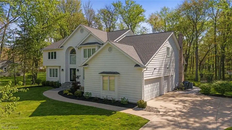 5045 Crofton Avenue, Solon, OH 44139 - #2