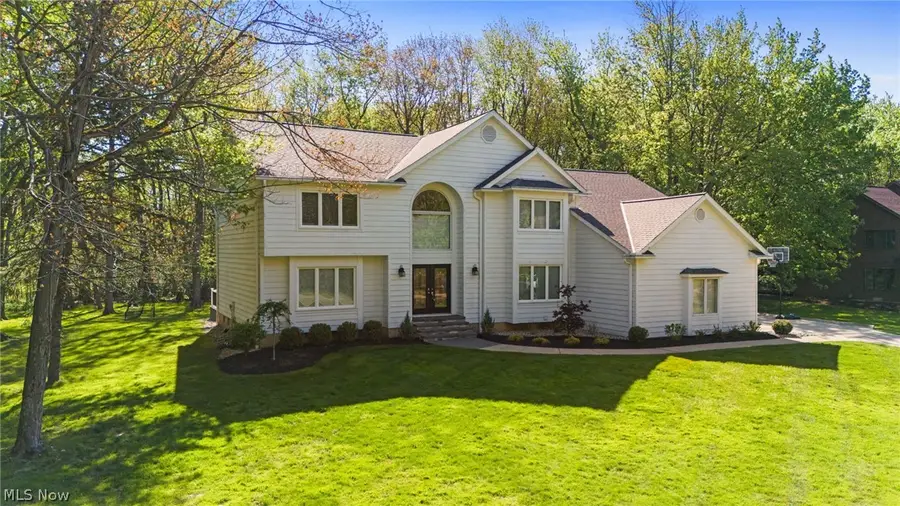 5045 Crofton Avenue, Solon, OH 44139 - #3