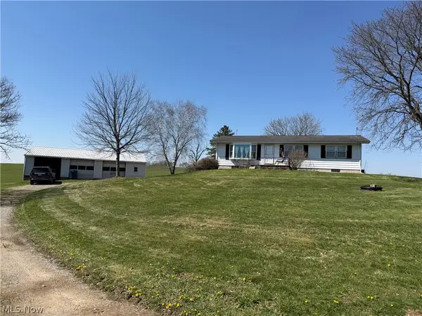 11069 State Route 170, Negley, OH 44441