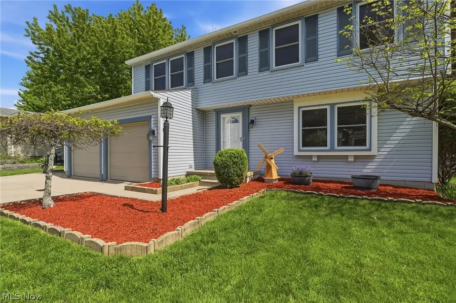 915 Old Farm Trail, Medina, OH 44256 - #2
