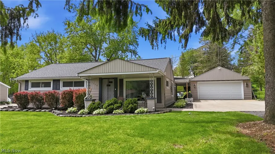1758 Westwood Drive, Twinsburg, OH 44087 - #2