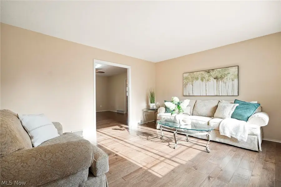 35671 Chesterfield Drive, North Ridgeville, OH 44039 - #3