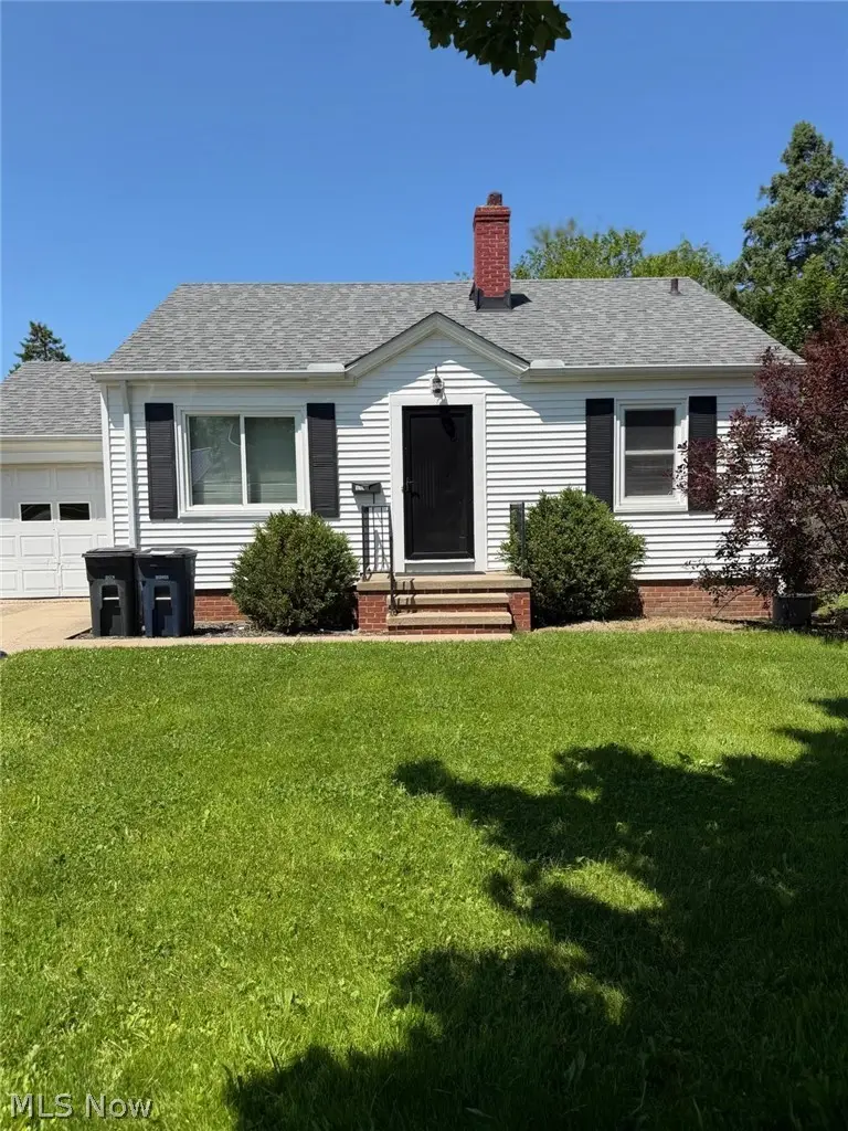 5141 Bridgewater Road, Lyndhurst, OH 44124 - #1