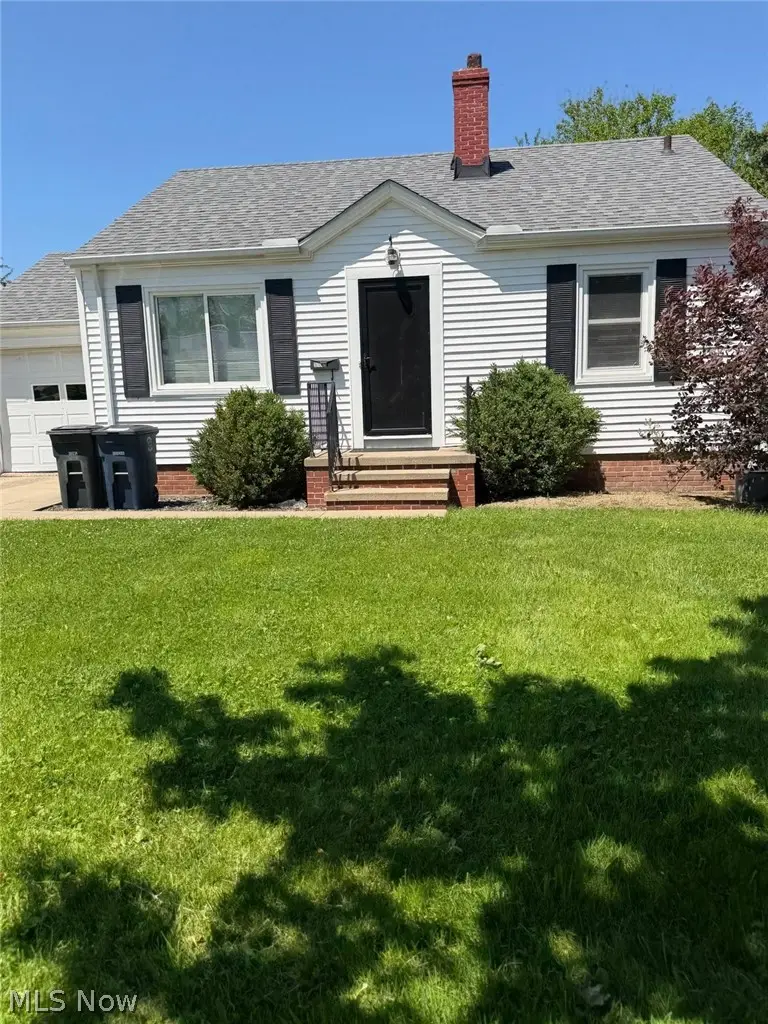 5141 Bridgewater Road, Lyndhurst, OH 44124 - #2