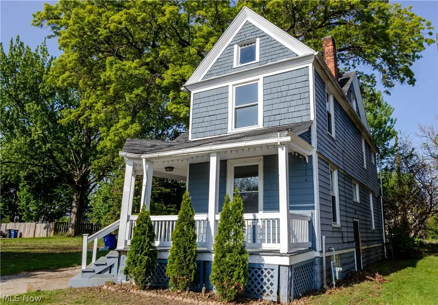 1516 E 86th Street, Cleveland, OH 44106 - #2