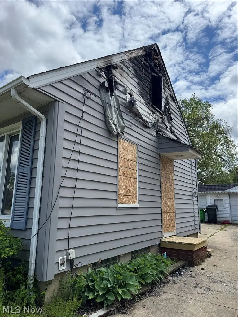 13402 Shady Oak Boulevard, Garfield Heights, OH 44125 - #2