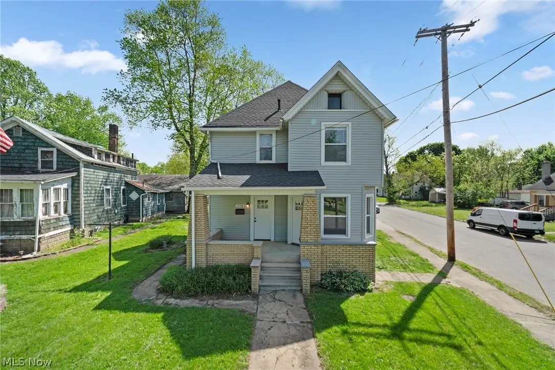 1738 Erie S Street, Massillon, OH 44646 - #1