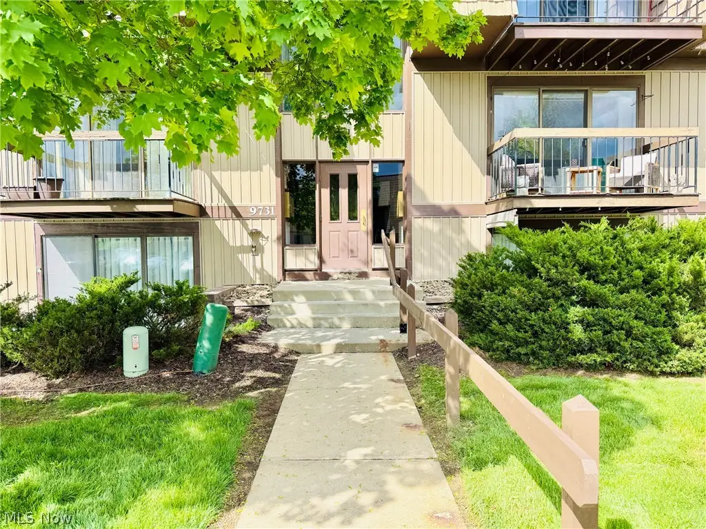 9731 Sunrise Boulevard #M31, North Royalton, OH 44133 - #1