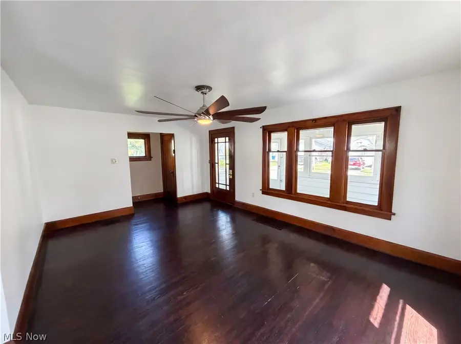 384 Mildred Street, Painesville, OH 44077 - #3