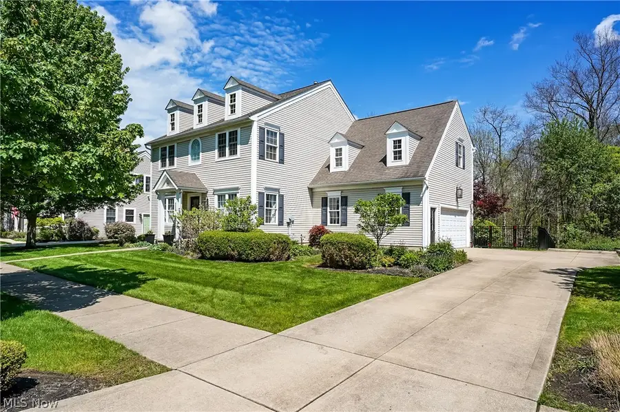 37 Clayton Court, Hudson, OH 44236 - #2