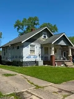 1718 Hamilton Sw Street, Warren, OH 44485 - #2