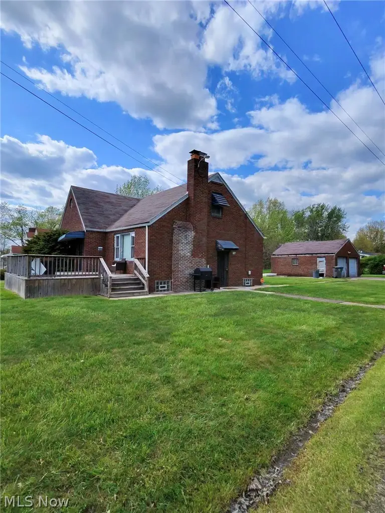 2156 Mcguffey Road, Youngstown, OH 44505 - #2
