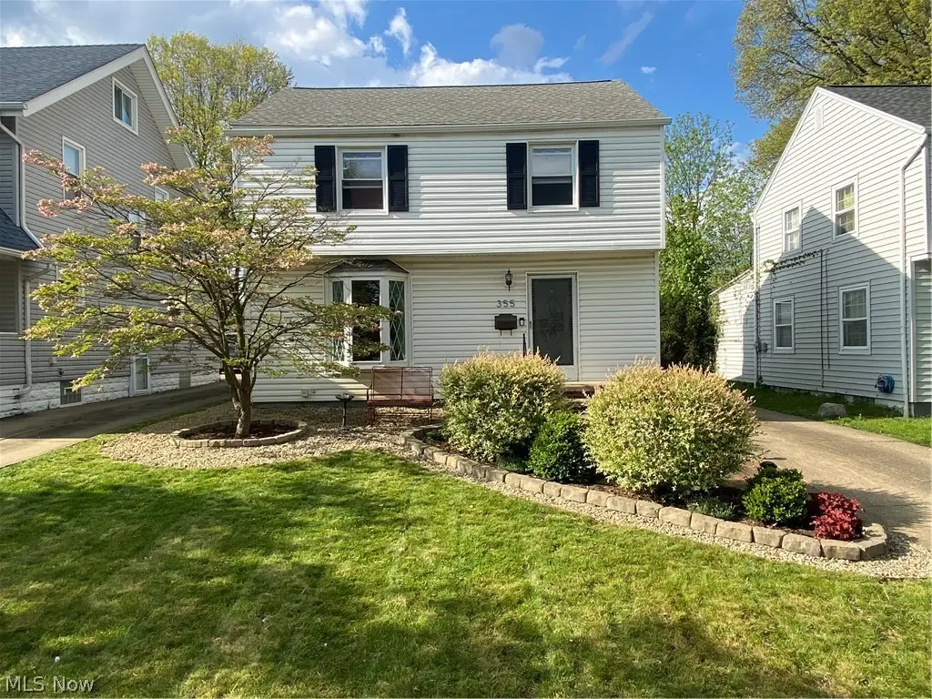 355 E Dresden Avenue, Akron, OH 44301 - #1