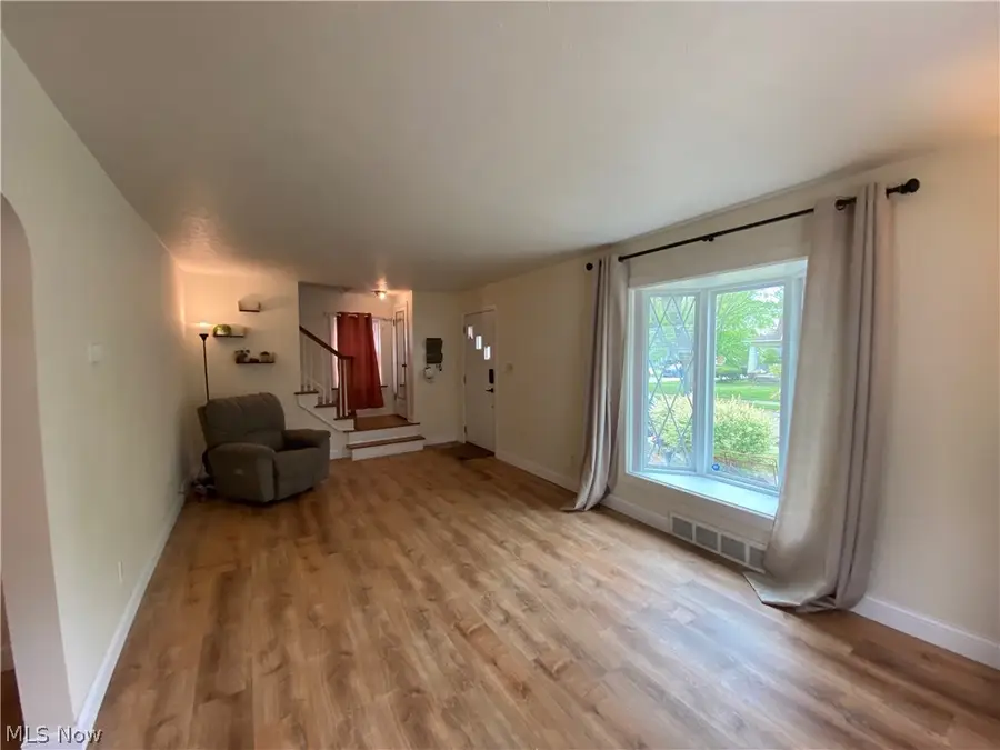 355 E Dresden Avenue, Akron, OH 44301 - #3