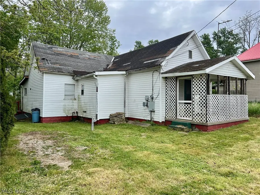 909 Lenore Street, Parkersburg, WV 26101 - #3