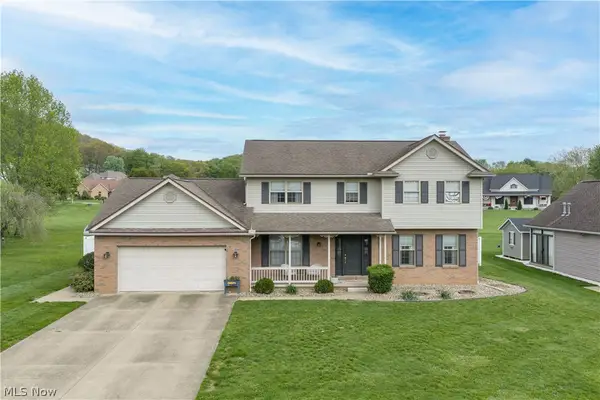 2161 Denise Ne Drive, New Philadelphia, OH 44663